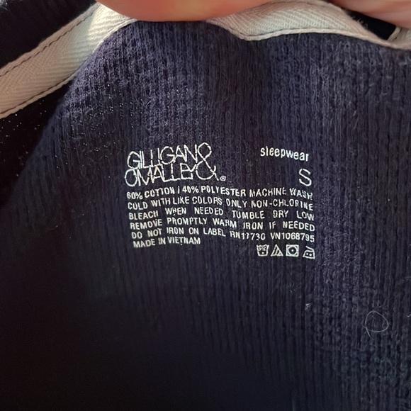 Navy thermal long sleeve sleep top Small - Picture 2 of 2